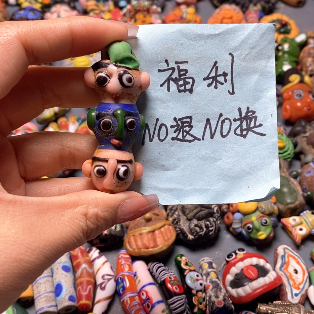 琉璃颈饰印度尼西亚三脸脸娃