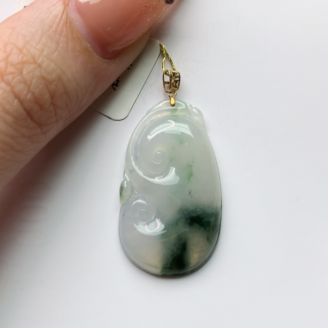 【闪购商品】翡翠18K金镶嵌颈饰111……