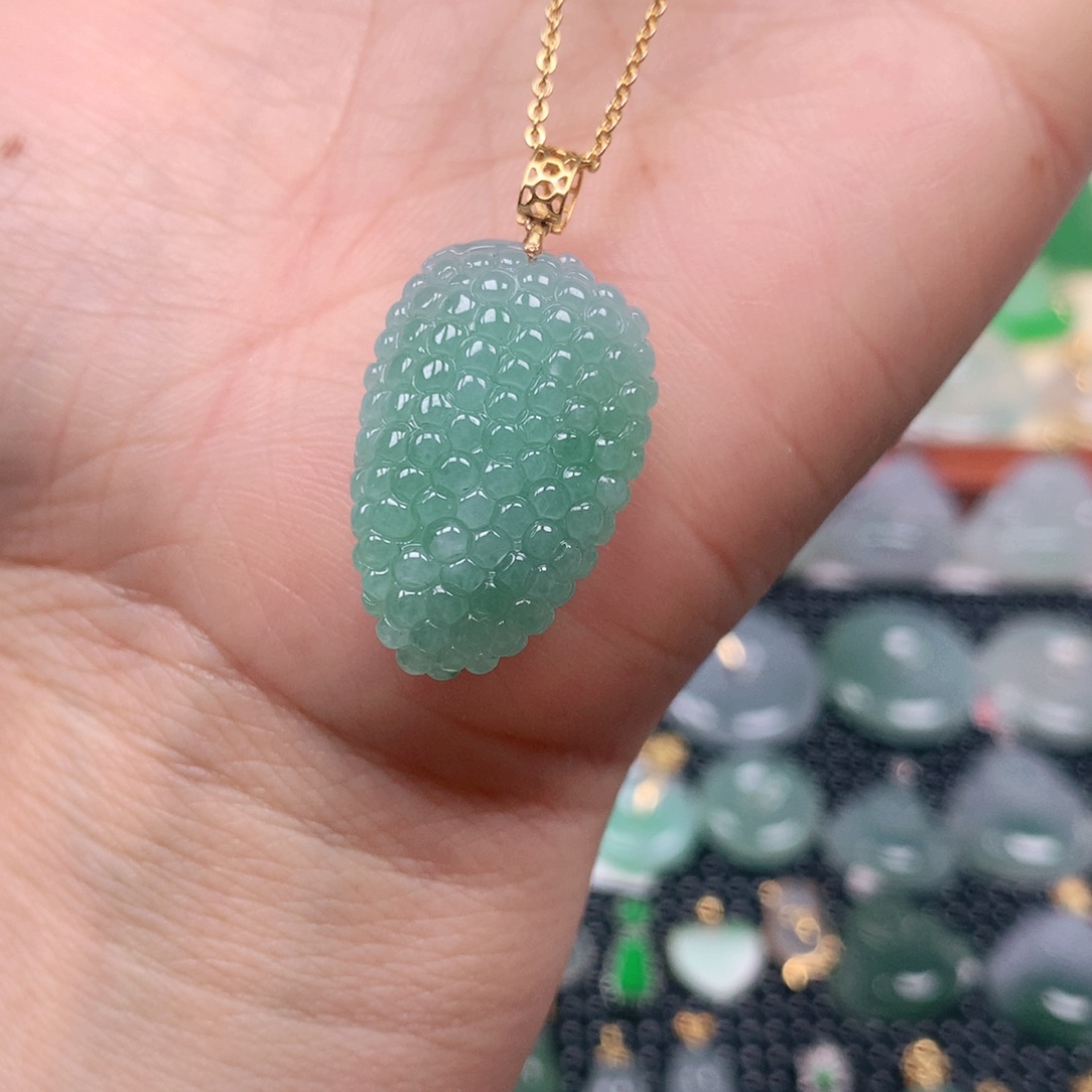 【闪购商品】翡翠吊坠(不含链)18K金镶嵌