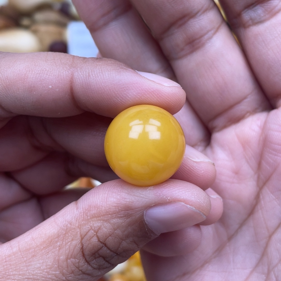 蜜蜡珠宝奇石未镶嵌划痕皮色18.7