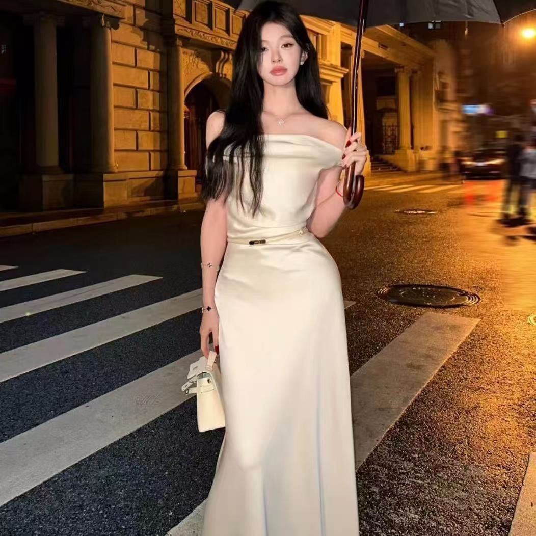 法式气质斜肩缎面荡领连衣裙高级收腰鱼尾显瘦礼服长裙