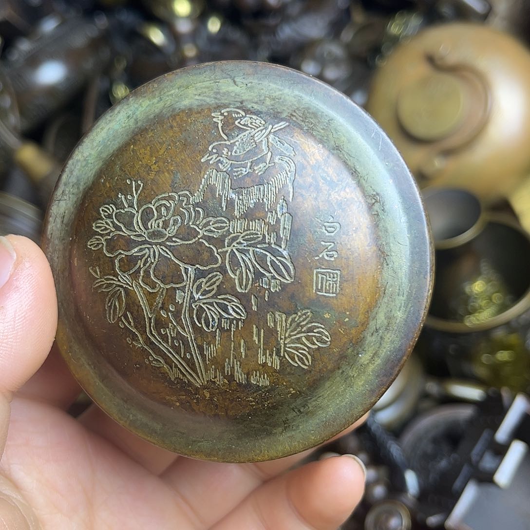 精美铜器，做工精致