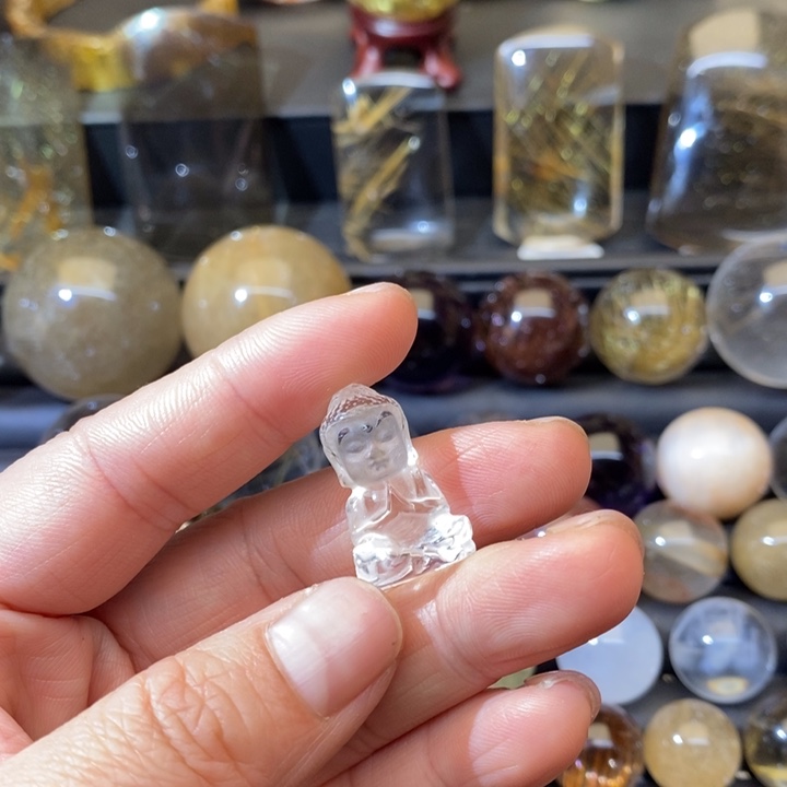 【闪购商品】水晶白水吊坠未镶嵌?****者