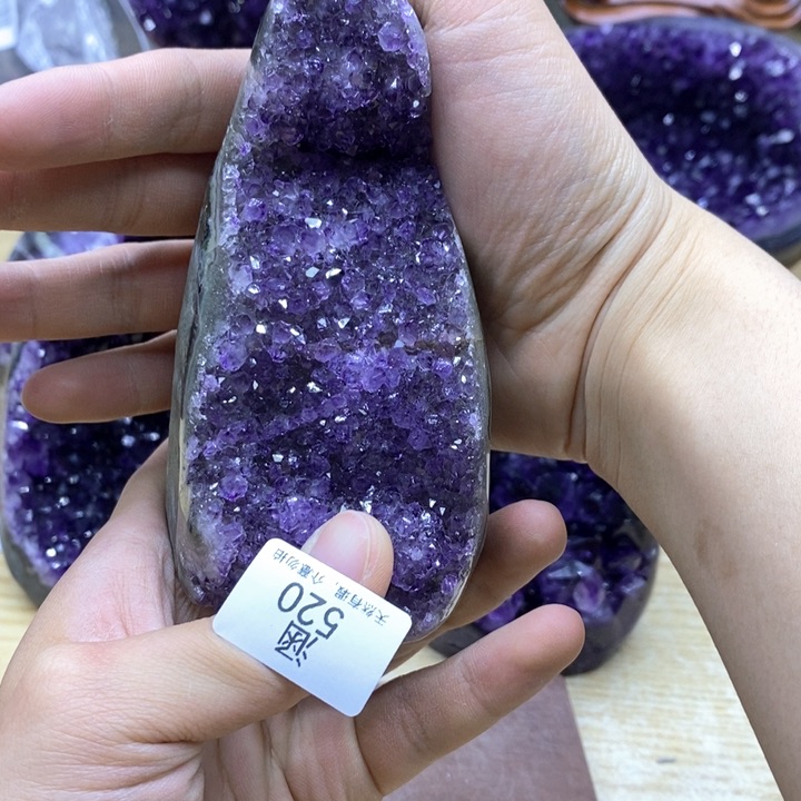 未镶嵌紫晶大型摆件（非配饰）