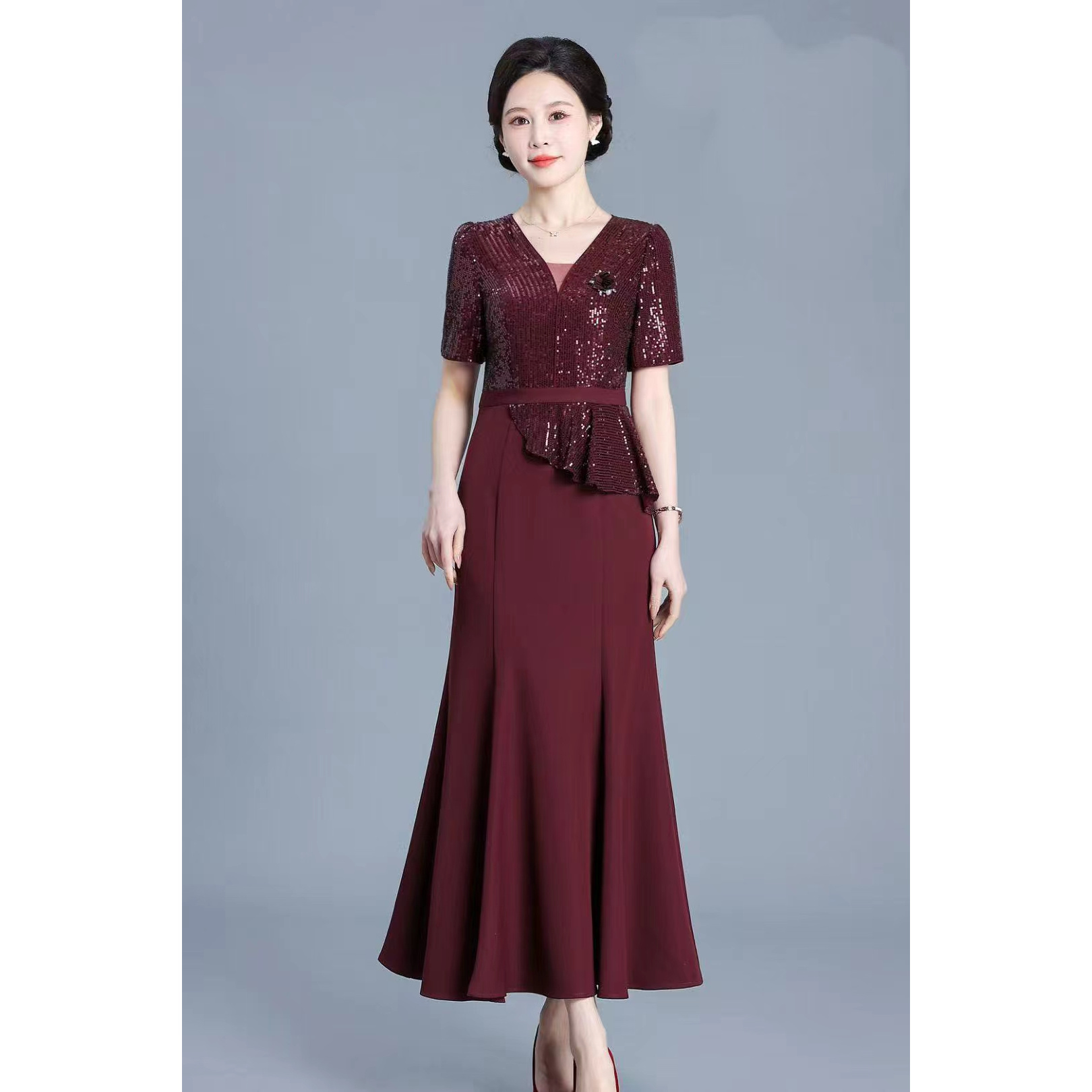 高端婚宴连衣裙精致气质华丽喜婆婆妈妈宴会婚礼秋冬敬酒迎宾礼服