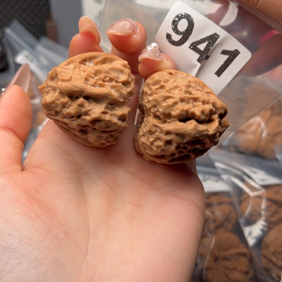 吊坠文玩核桃三角38/45/37