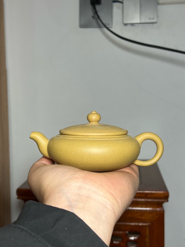 宜兴紫砂壶黄金段宝灵扁壶