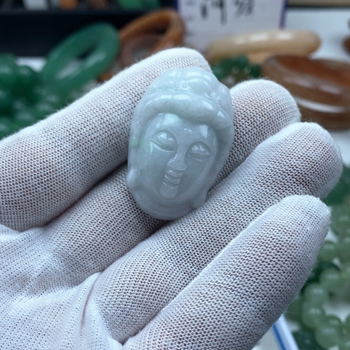 未镶嵌东陵石颈饰