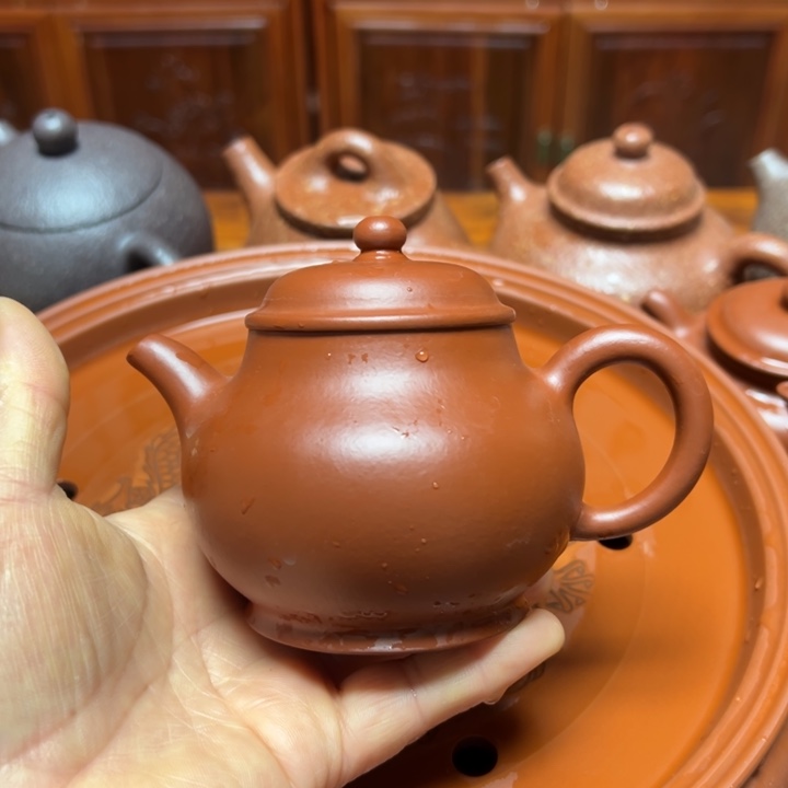 紫砂茶壶?**?宜兴原矿赵庄朱泥