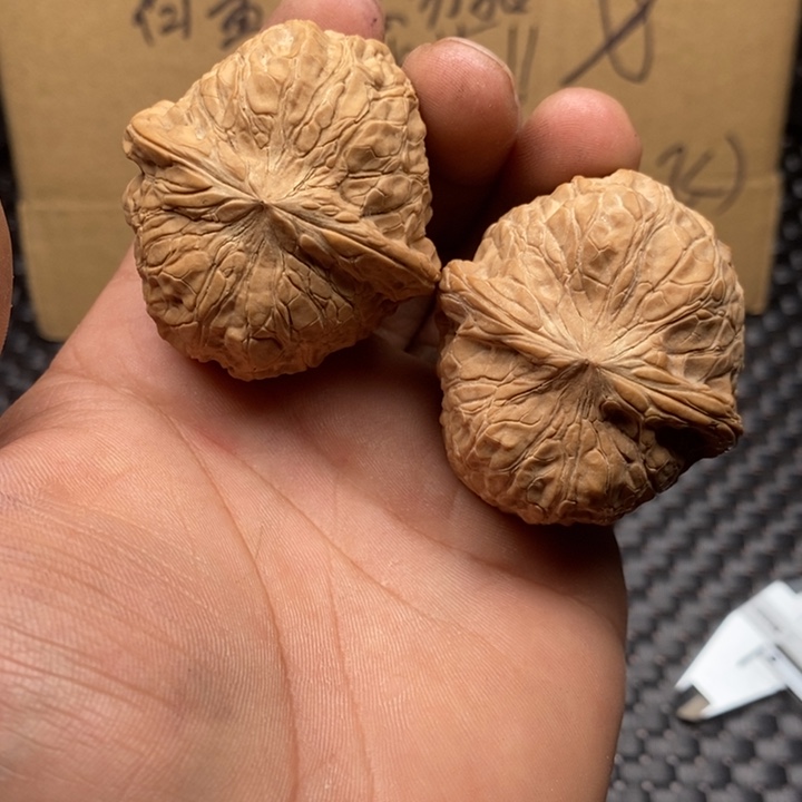 农***茶吊坠文玩核桃文玩核桃南瓜墩，