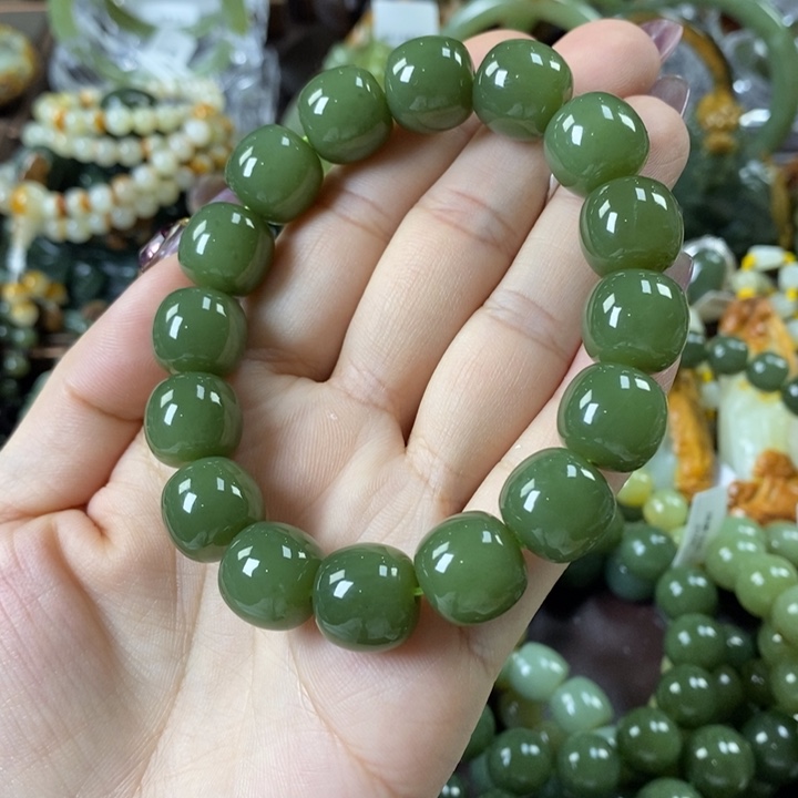 透闪石质玉手串未镶嵌大***?