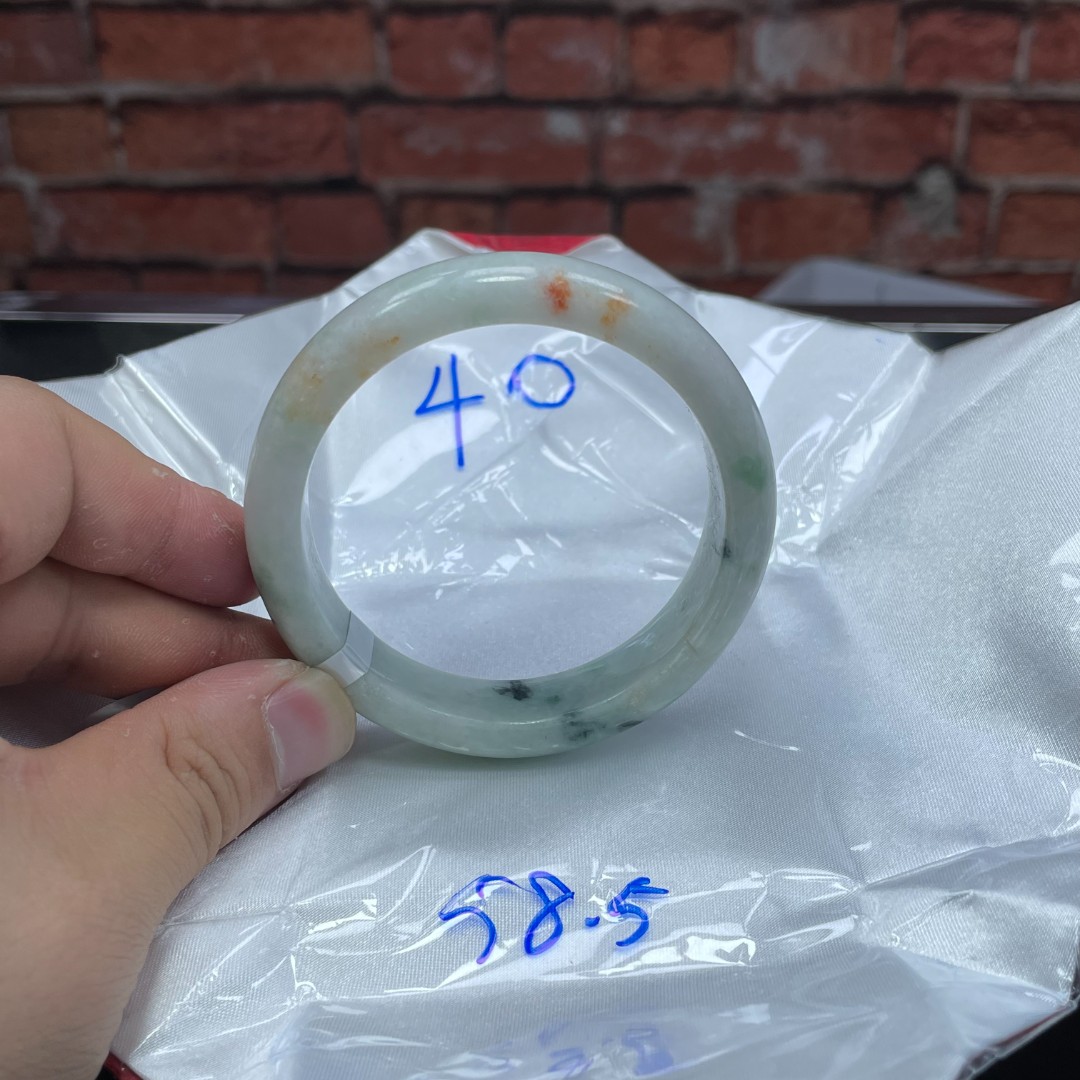 毛货手镯需精细抛光/40
