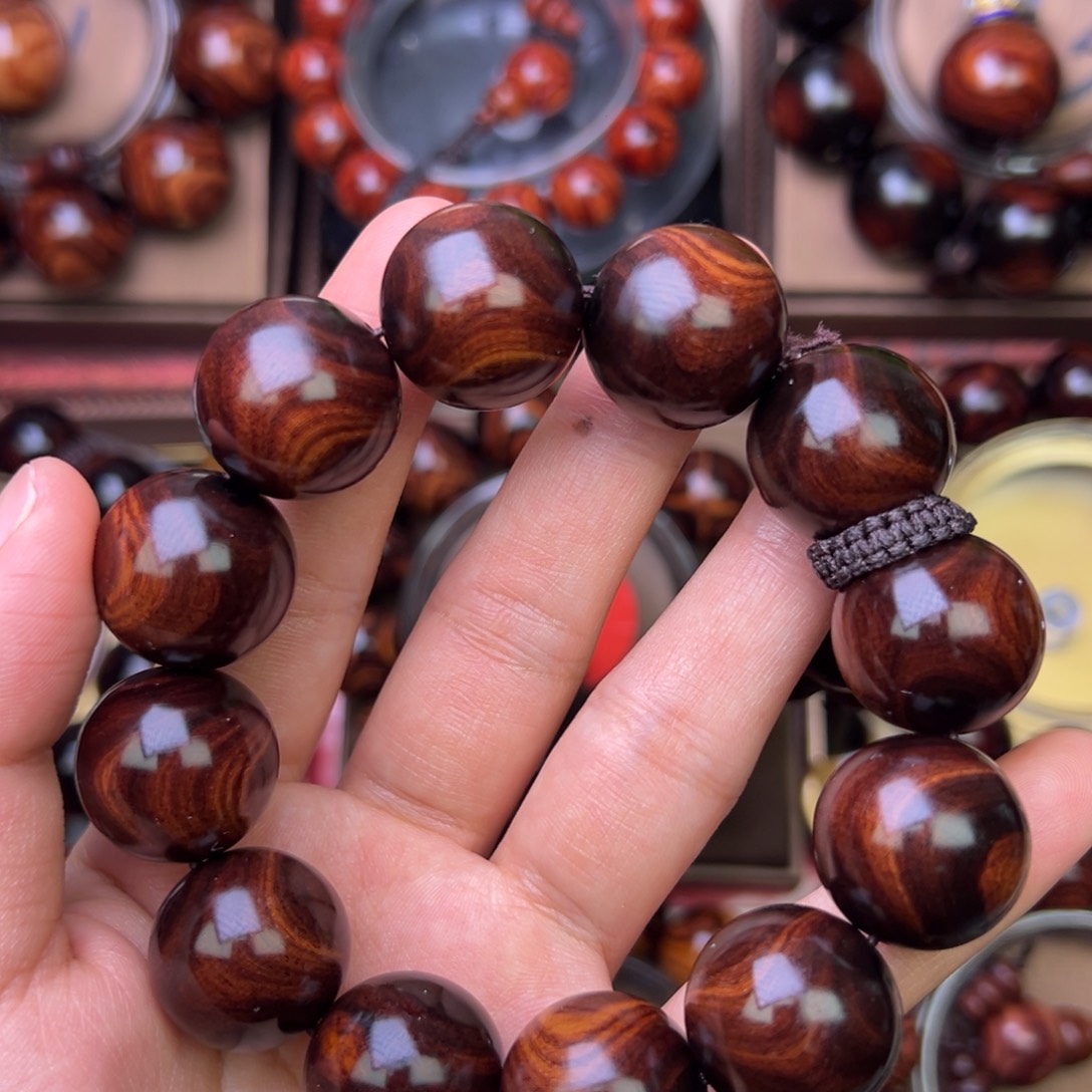 木质类黄花梨留疤对眼高货