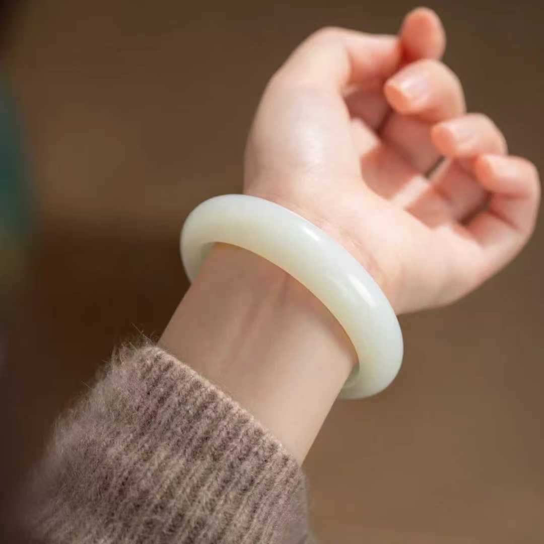 09新疆暖白正圈优雅时尚气质百搭