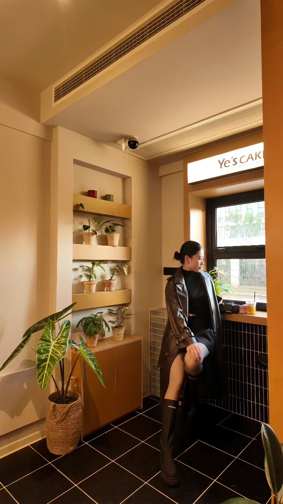 《小丽专属》2025新款气质极简风常规长款网红显瘦百搭大衣