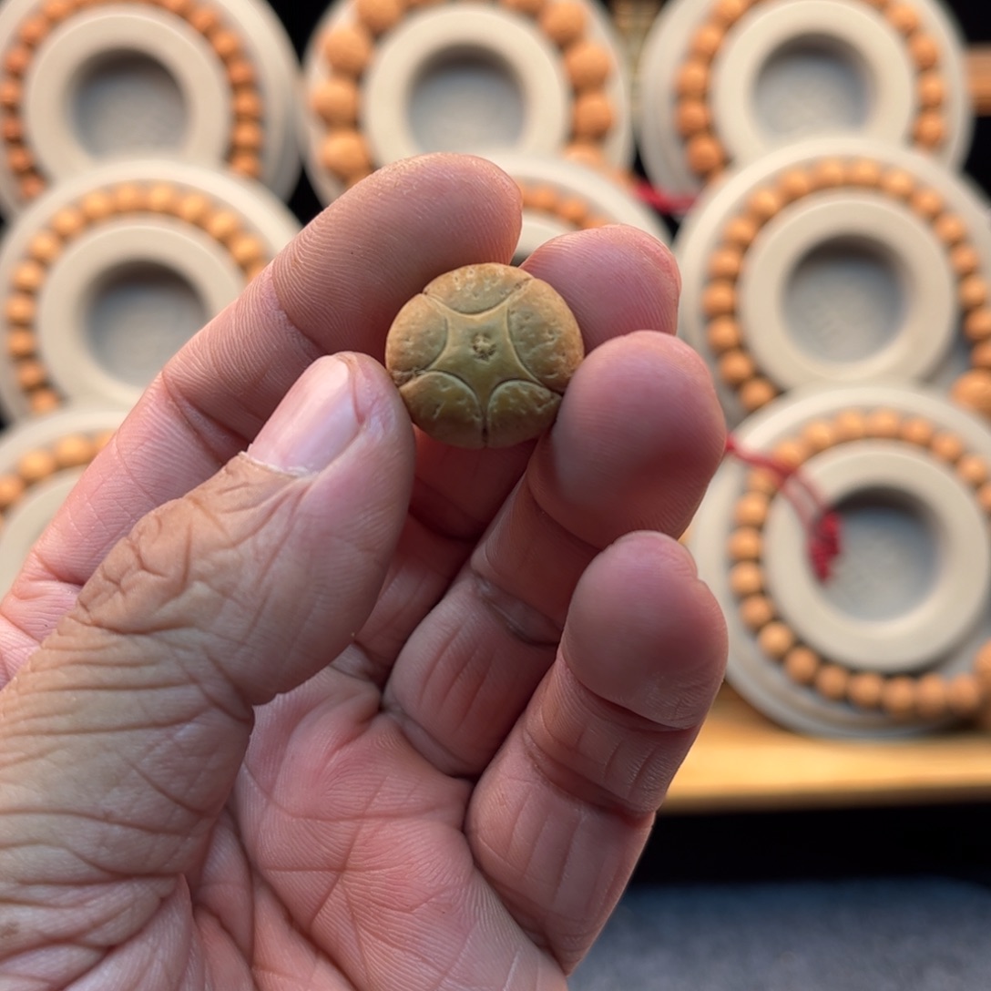 凤眼菩提吊坠19.4五星上将