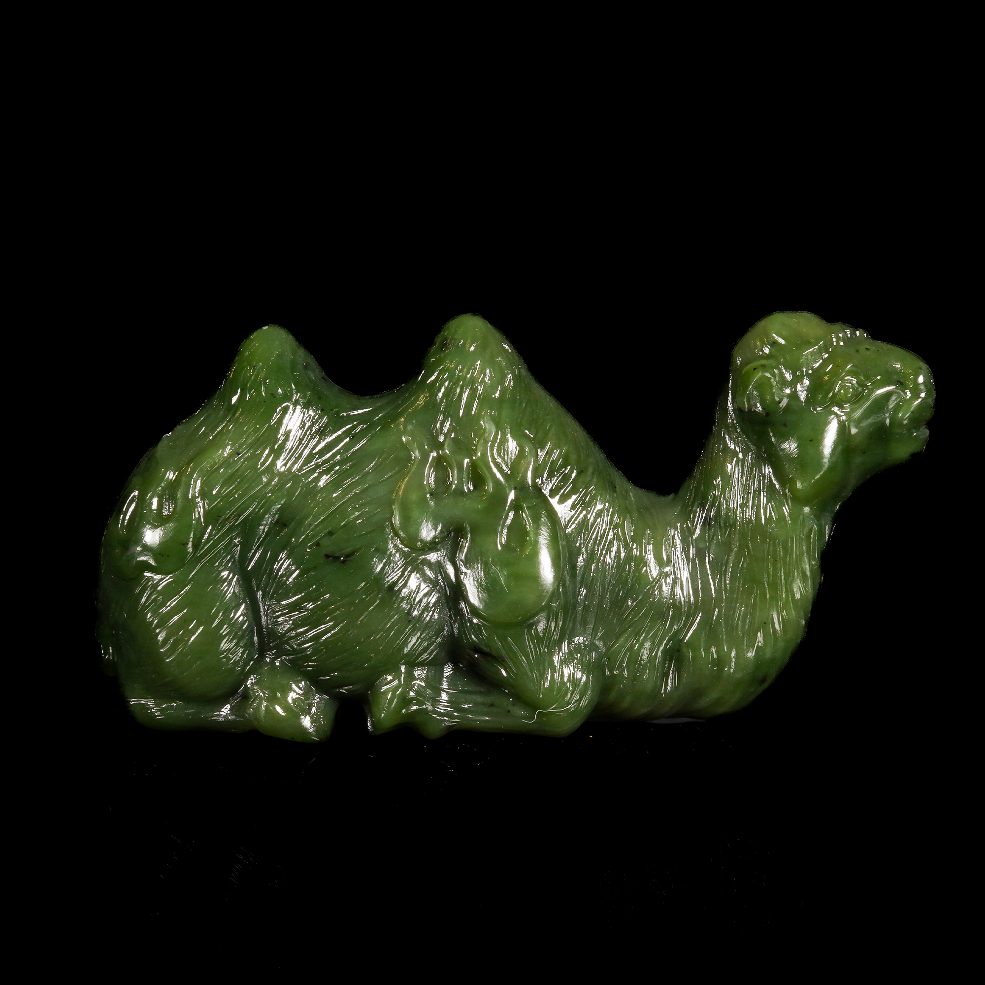 LOT.006和田玉雕骆驼/X4106