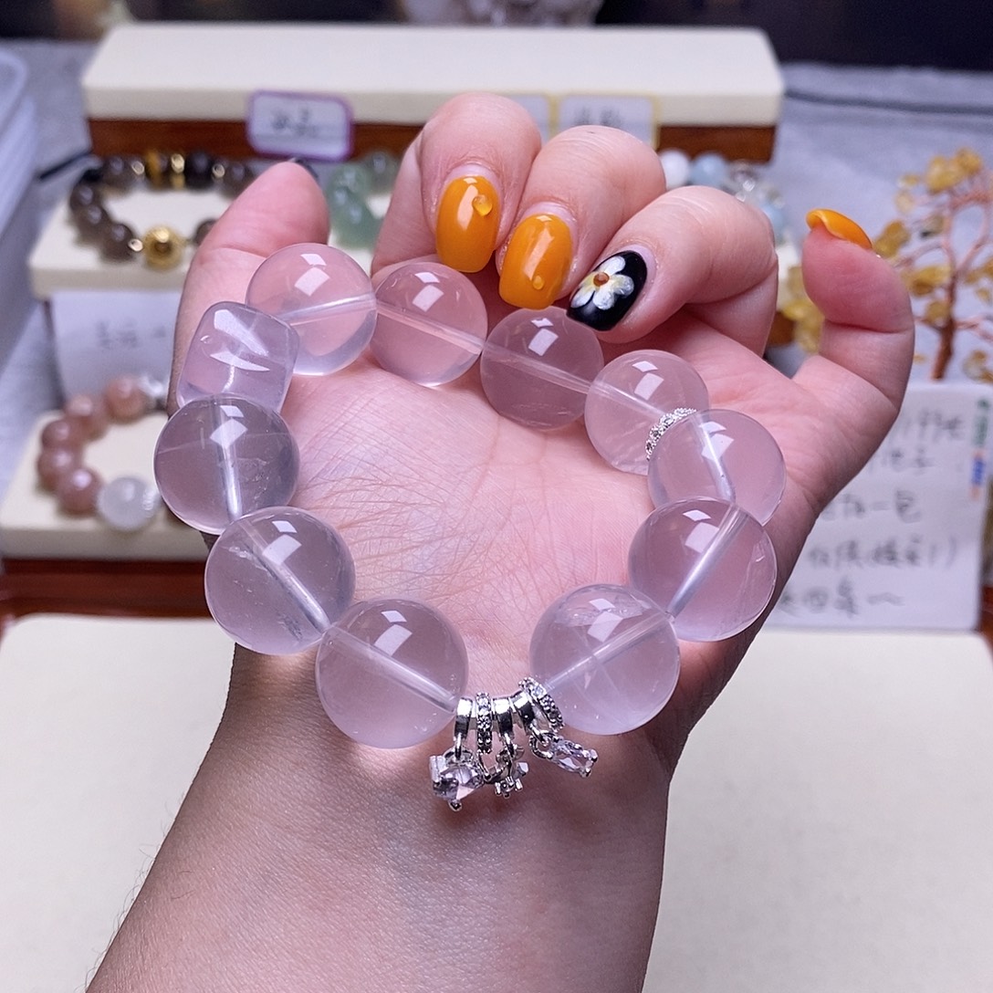 白玉菩提吊坠手串