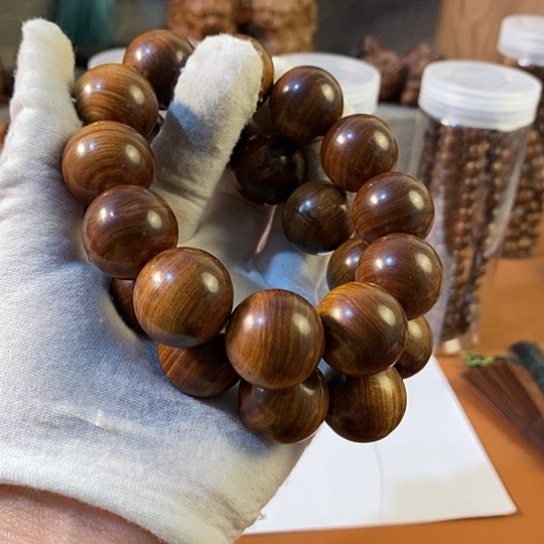 老山檀香老山檀香微瑕