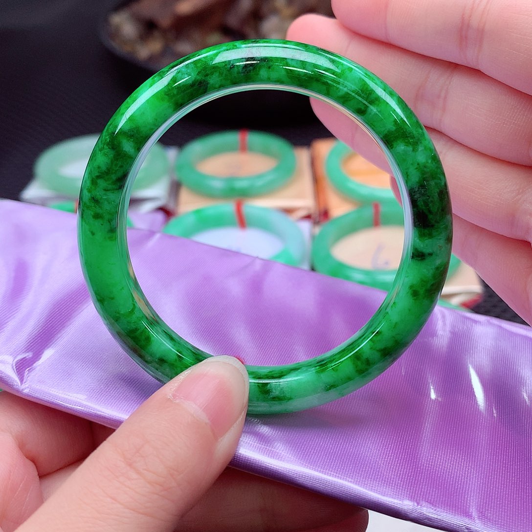 未镶嵌手镯翡翠翡翠