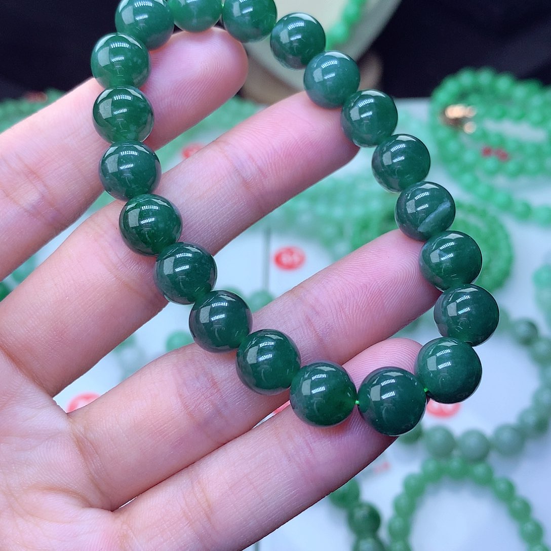 翡翠毛衣链未镶嵌