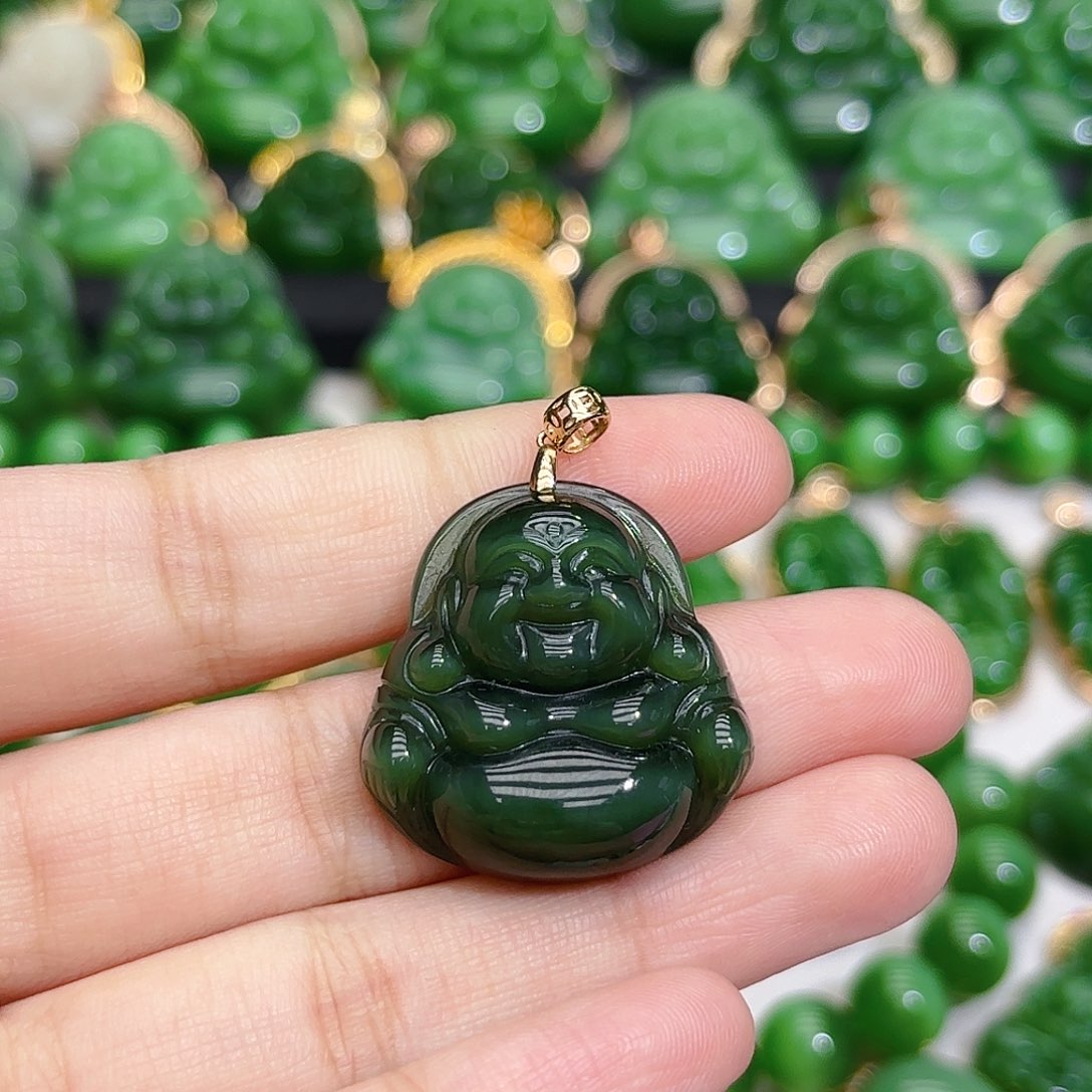 和田玉颈饰18K金镶嵌