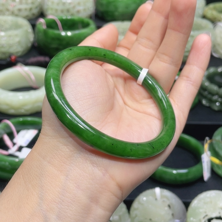 和田玉手镯59+圈口 编号57未镶嵌