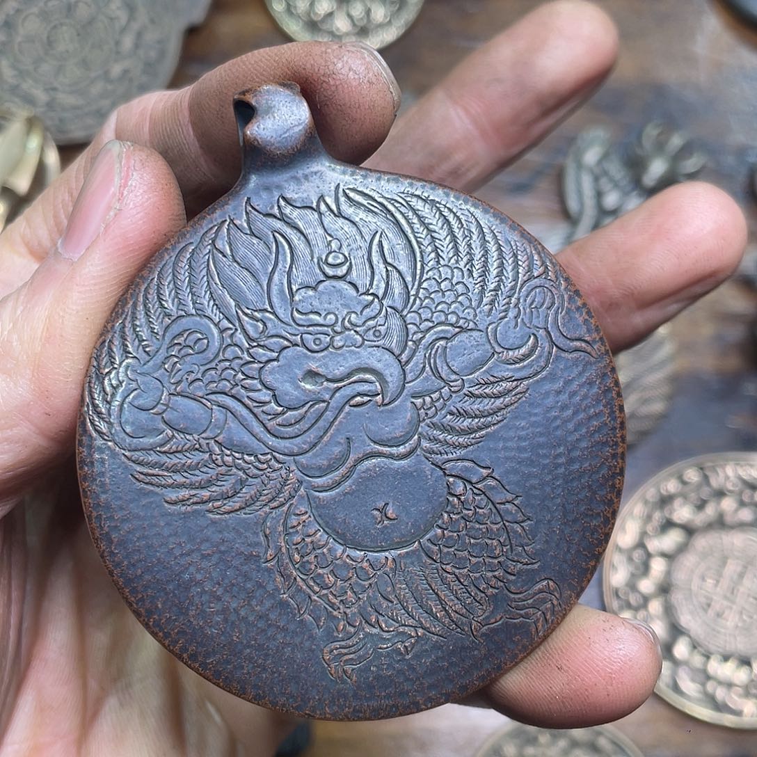 錾刻呃呃呃呃呃呃