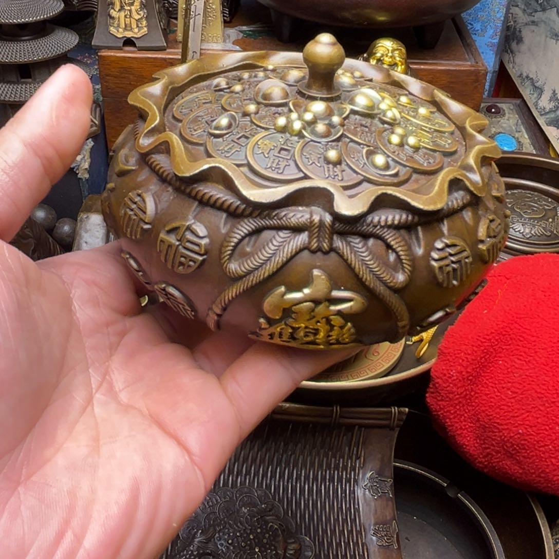 精美铜器，点击下单