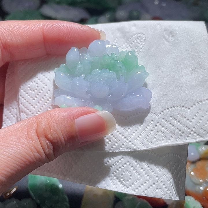 颈饰未镶嵌翡翠天