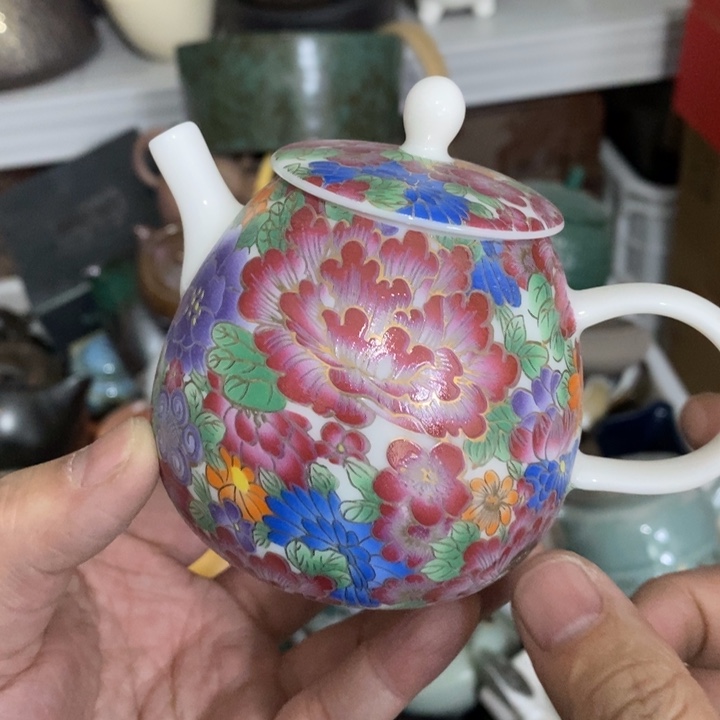 陶瓷艺术品及陶瓷制品
