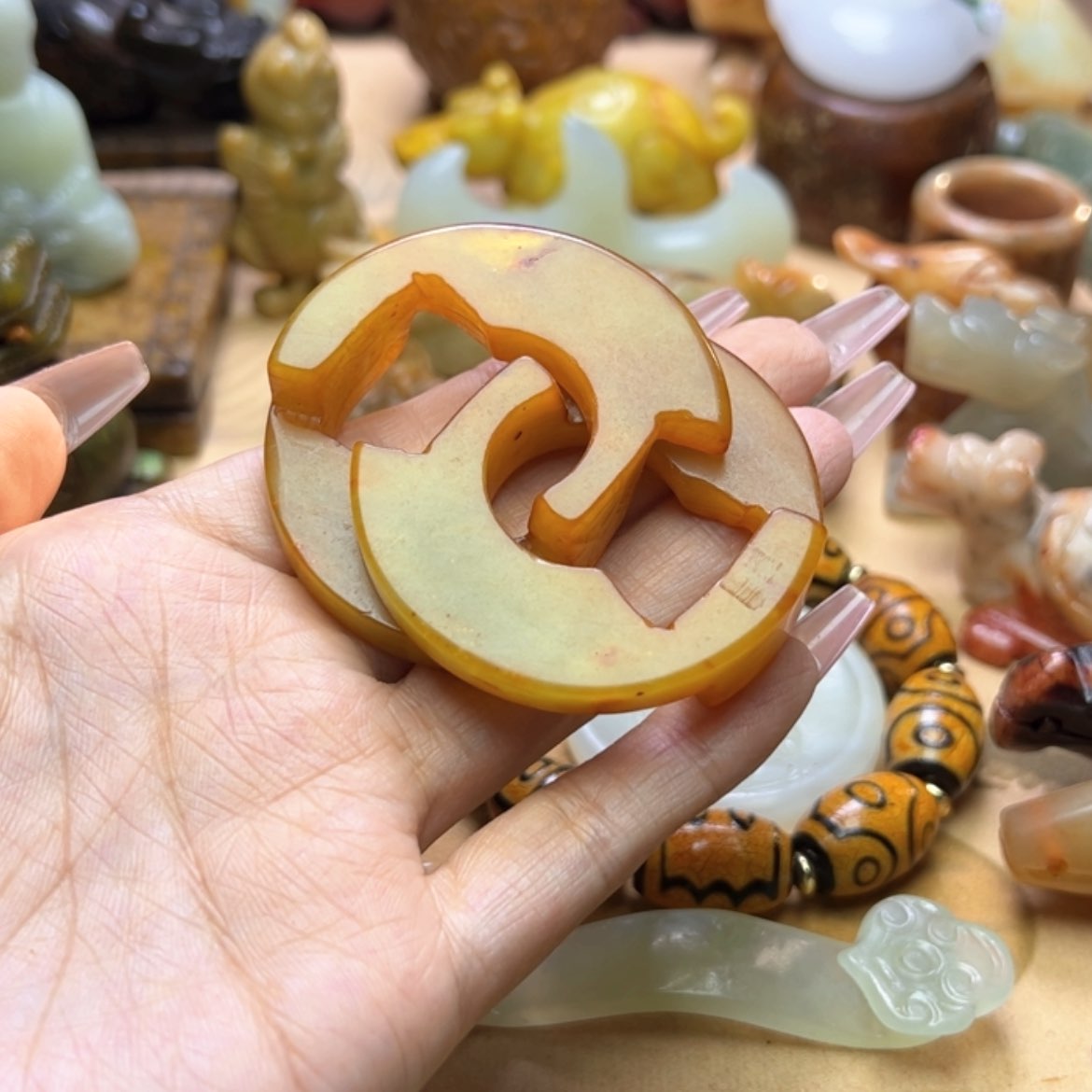 【闪购商品】蛇纹石玉颈饰未镶嵌