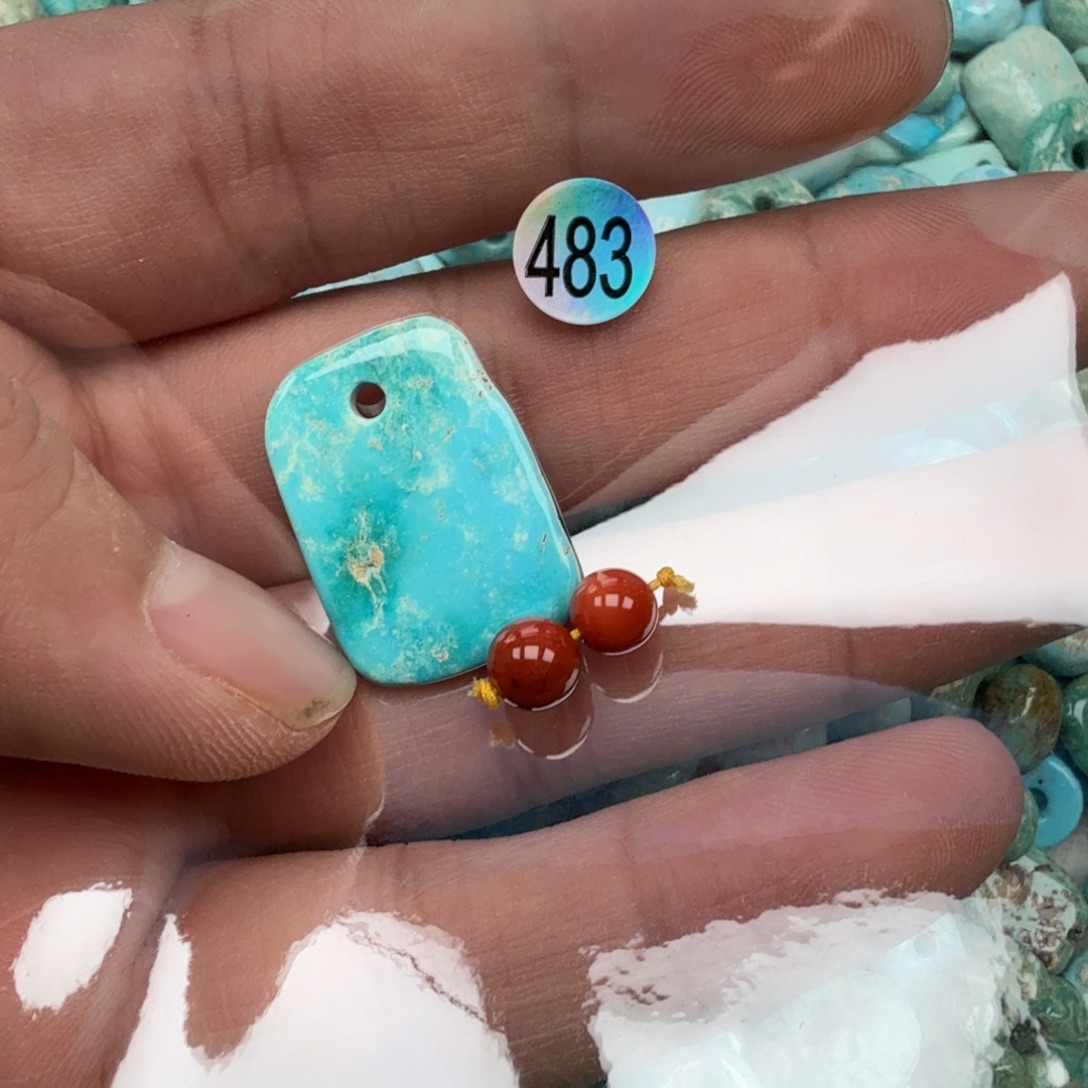 南红玛瑙未镶嵌珠宝奇石