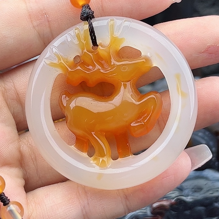 玛瑙手饰未镶嵌有*了