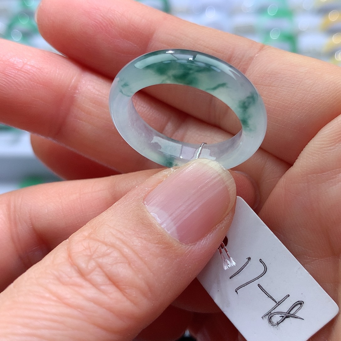 翡翠戒指未镶嵌17-18号