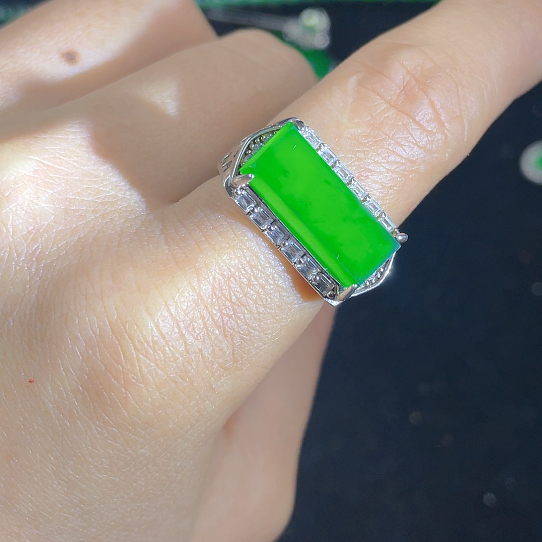 翡翠吊坠(不含链)银S925镶嵌