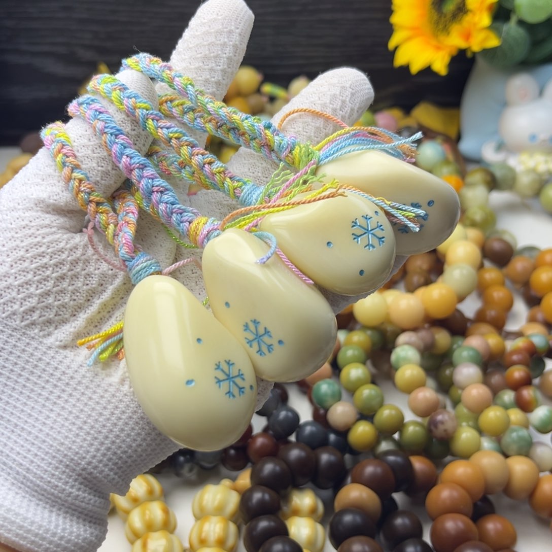 菩提根/象牙果吊坠象牙果手把件微瑕一串40mm