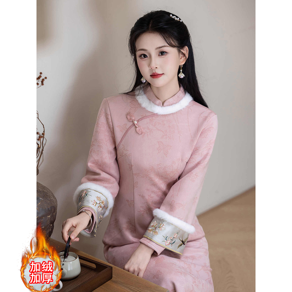 【胭脂雪】潇夫人自制粉色改良旗袍长袖绒加厚订婚礼服新中式连衣裙