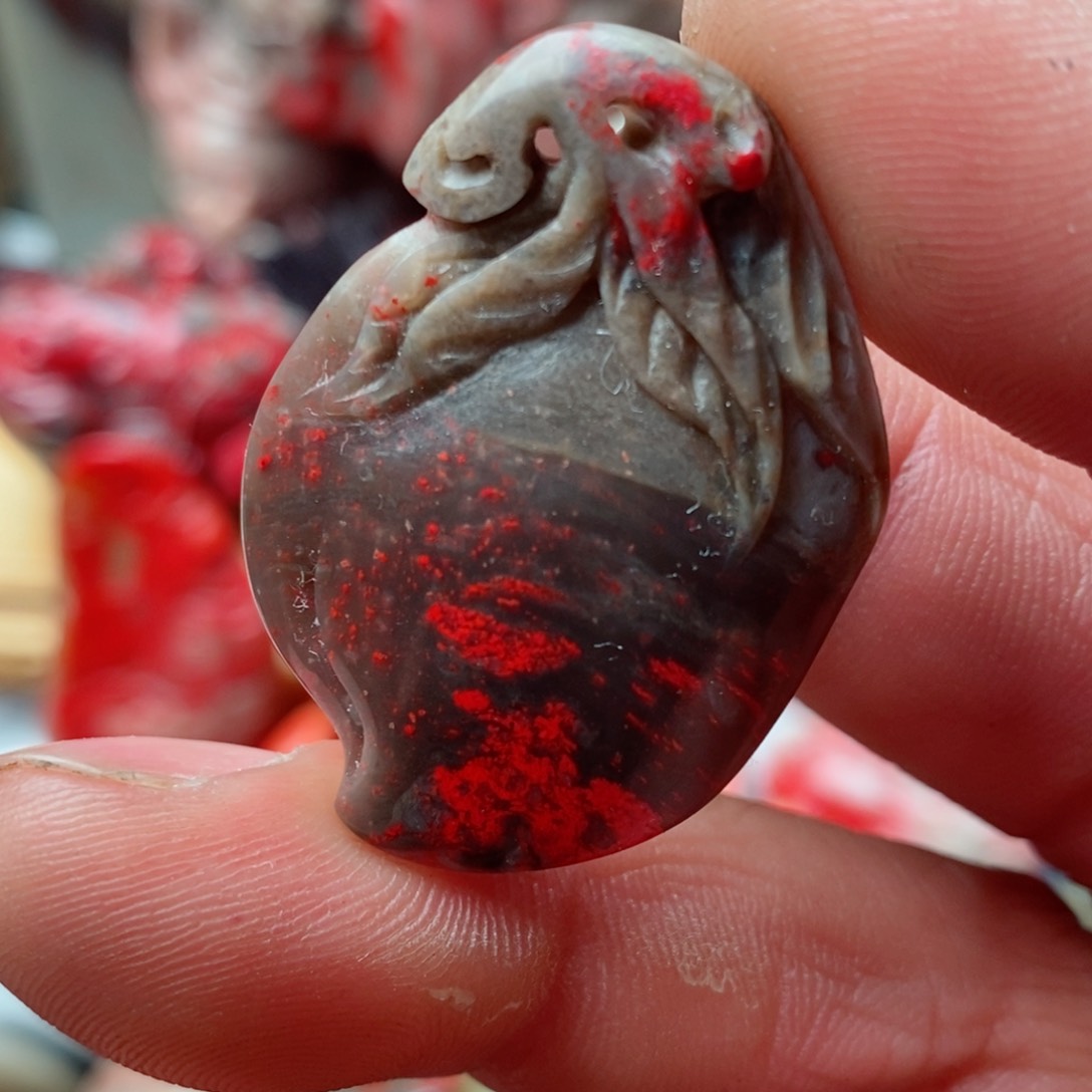 昌化鸡血石昌化鸡血石挂件