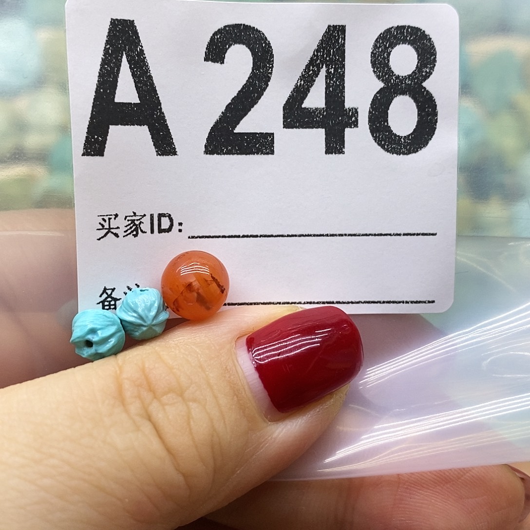 南红玛瑙未镶嵌珠宝奇石