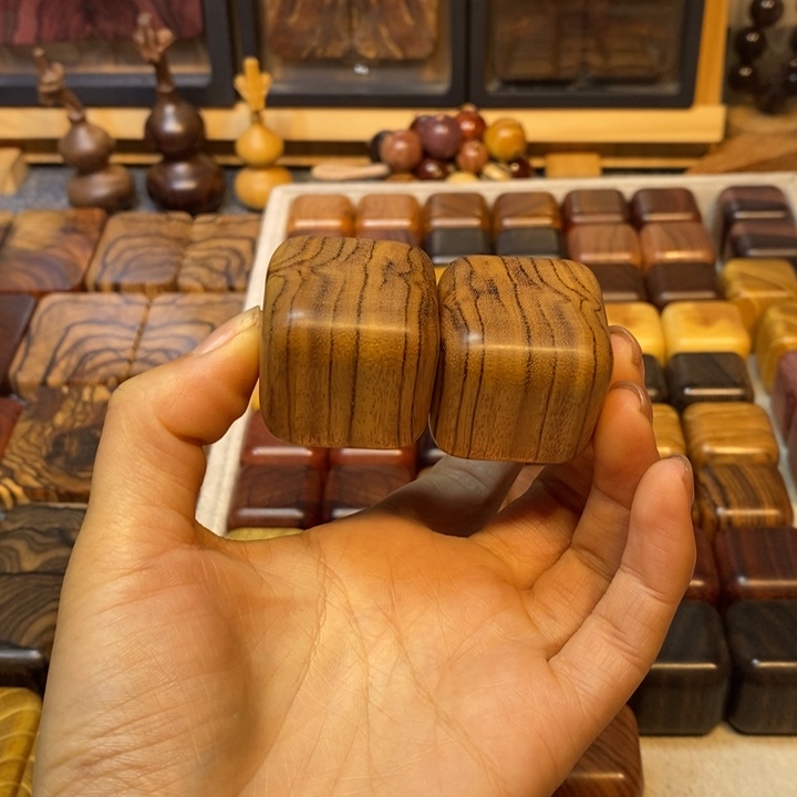 知***生香榧木瑕疵木木木木木木