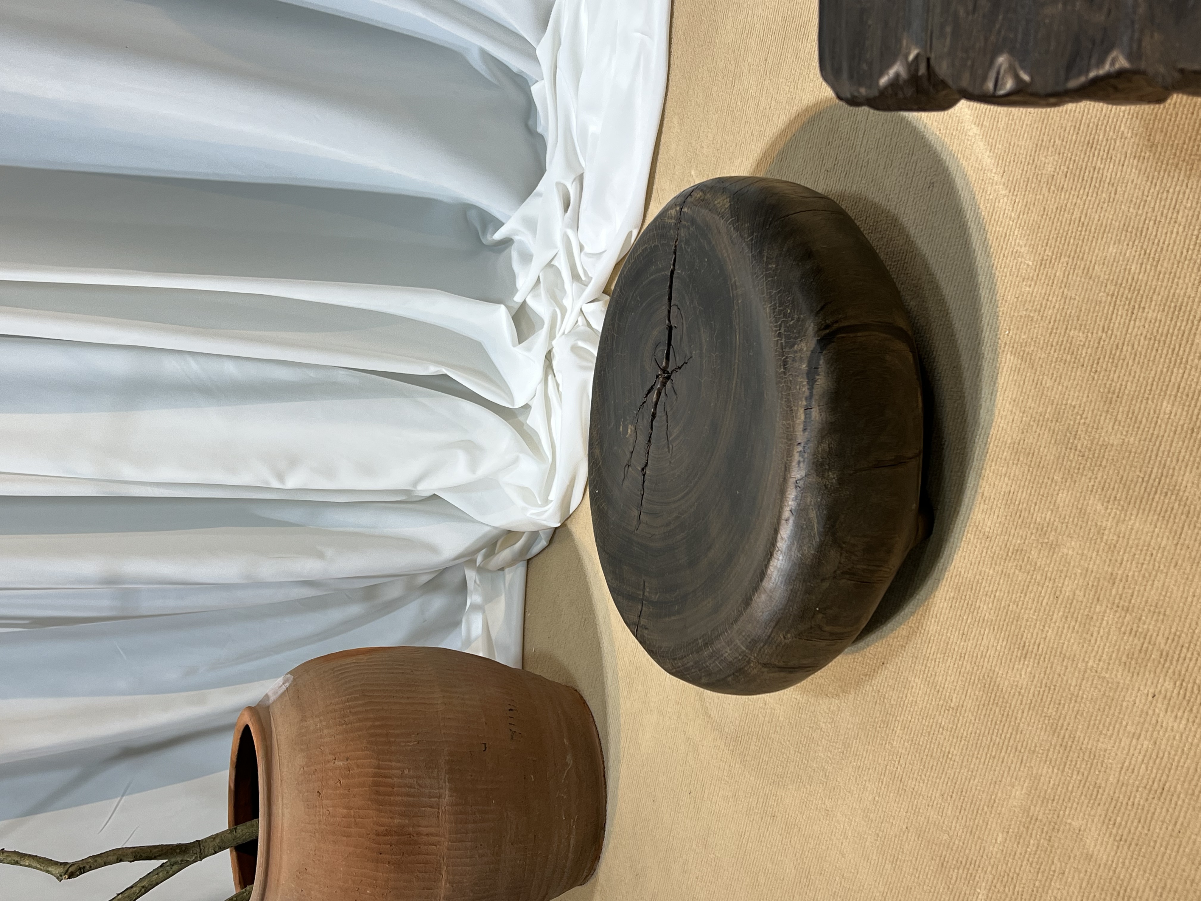 乌木坐凳 侘寂风蒲团凳 整木四足小圆凳 无漆无蜡