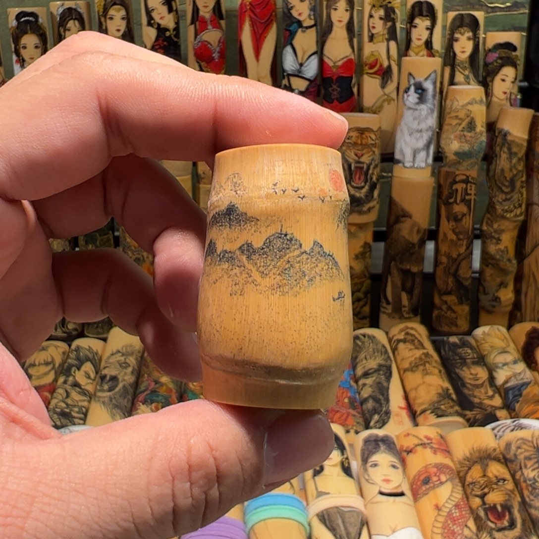 手工针刺手工刻字山水小墩