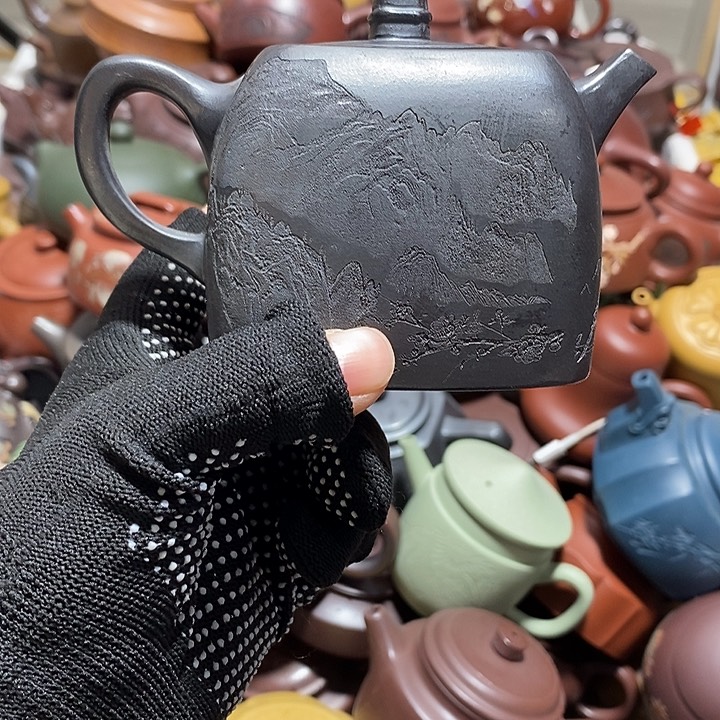 紫砂茶壶微瑕微笑