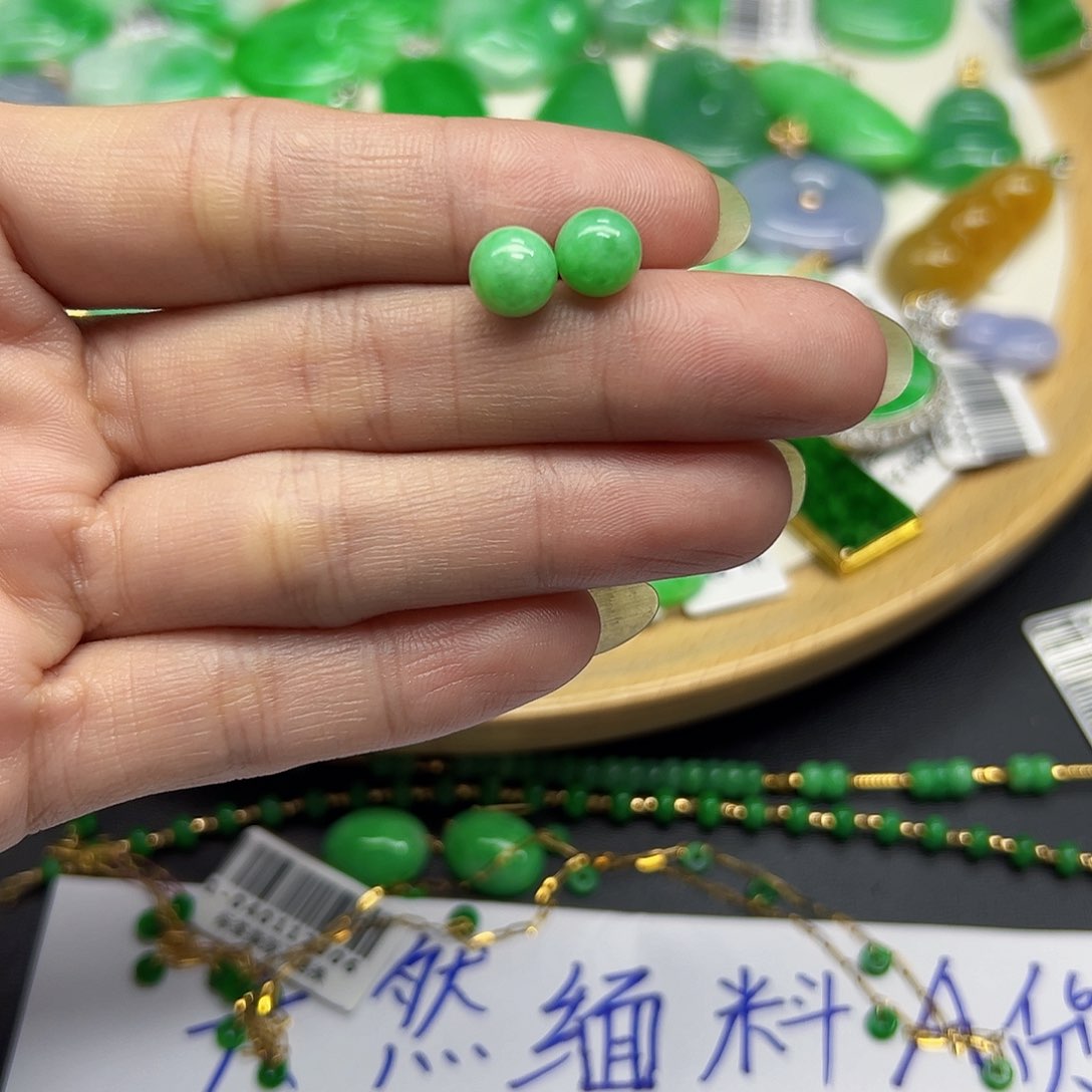 翡翠耳饰18K金镶嵌天然缅料A货一件