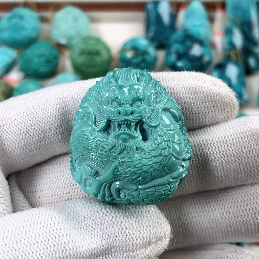 绿松石未镶嵌挂件