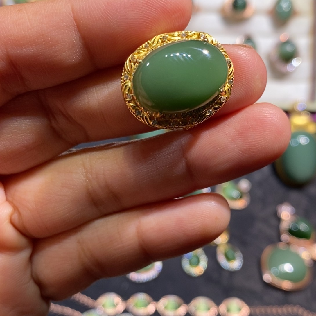 和田玉（碧玉）颈饰银S925镶嵌时*