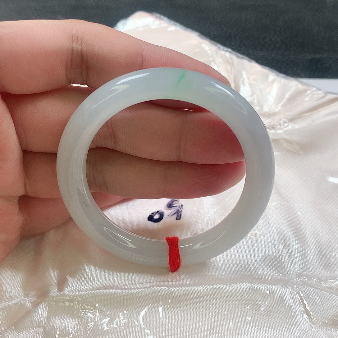 未镶嵌手镯（圆镯）翡翠364号