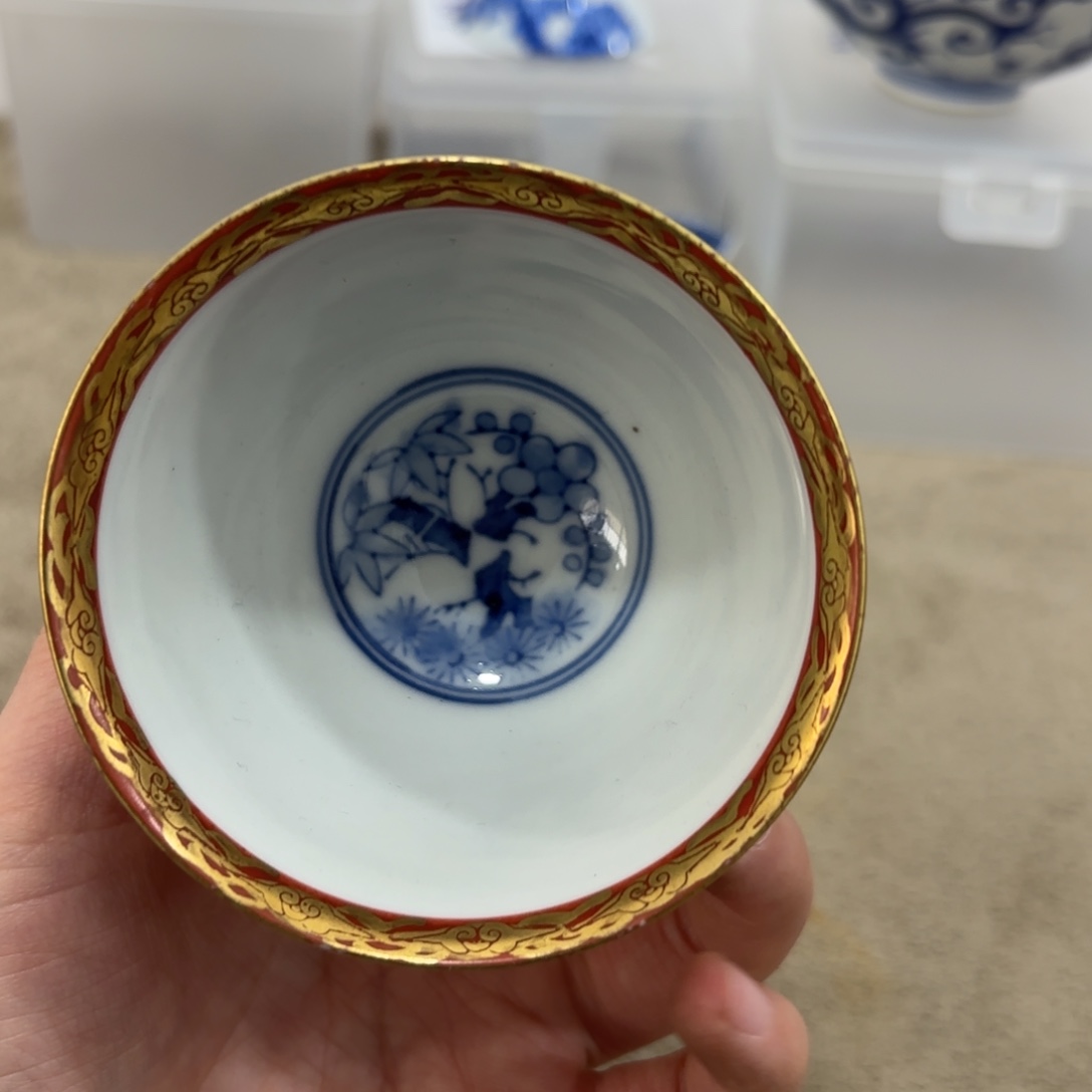 瓷片非常好看漂亮的物品 