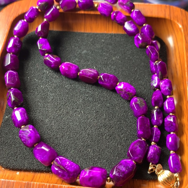 苏纪石（舒俱来）项链18K金镶嵌